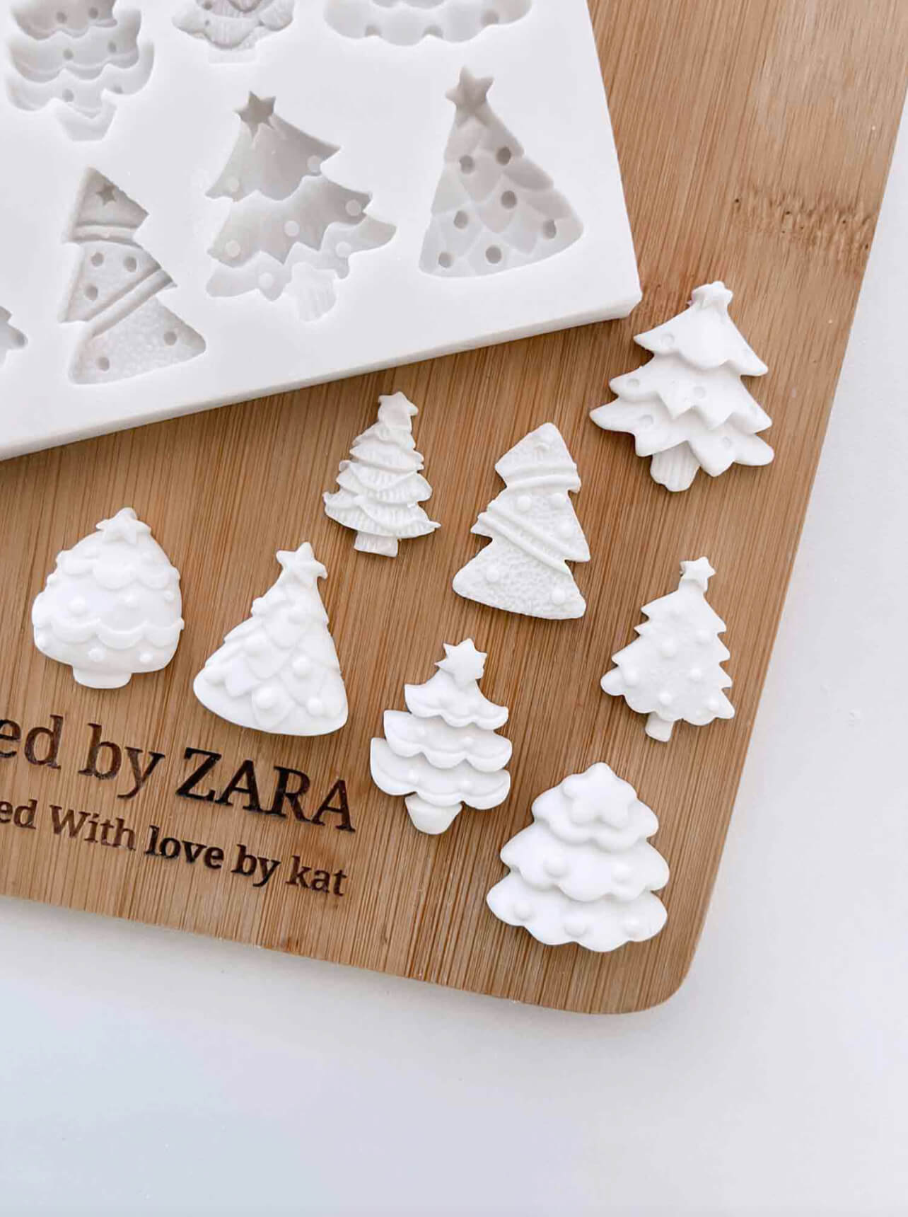 8 Christmas Trees Silicone Mould