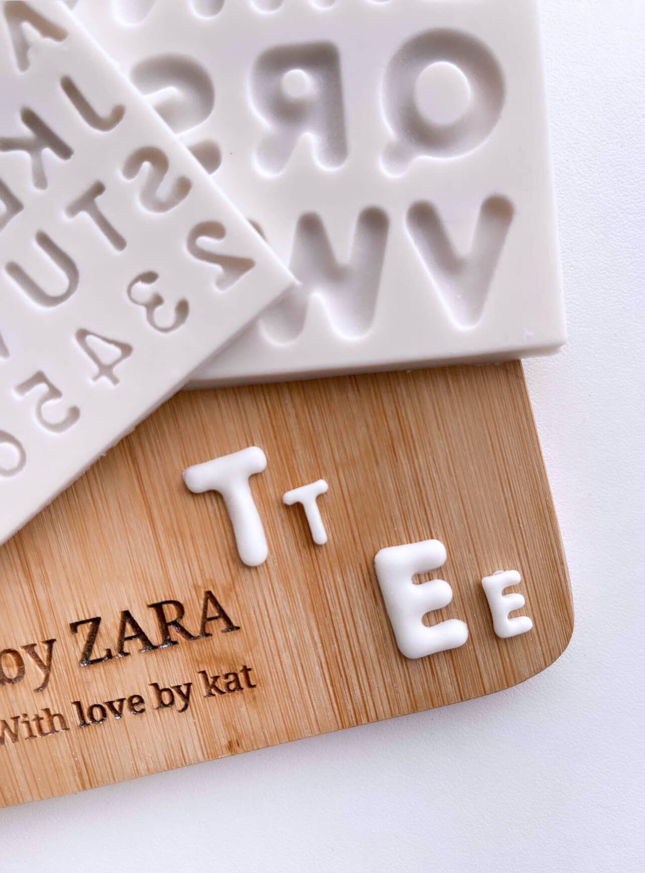 Petite Curve Alphabet and Numbers Silicone Mould - Silicone Baking Moulds