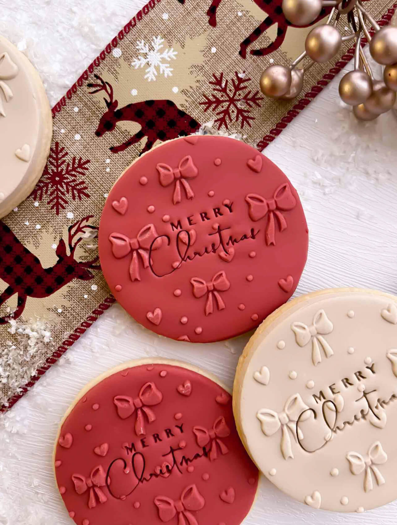 Acrylic Rolling Pin - Bows, Hearts and Polka Dots