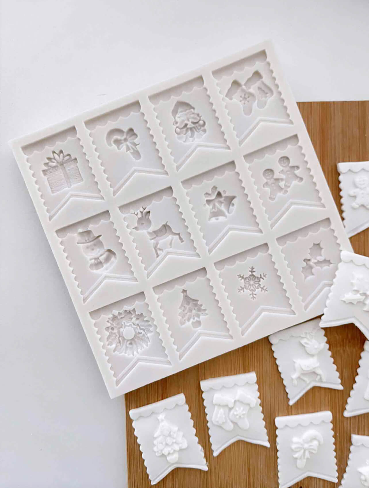 Christmas Buntings Theme Silicone Mould