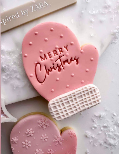 Mitten Cookie Cutter – 2-piece set